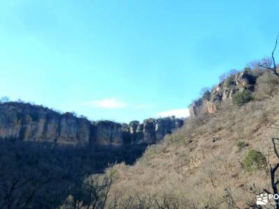 Monasterio Bonaval,Cañón del Jarama; senderismo asturias los cañones del sil lagunilla lagunas